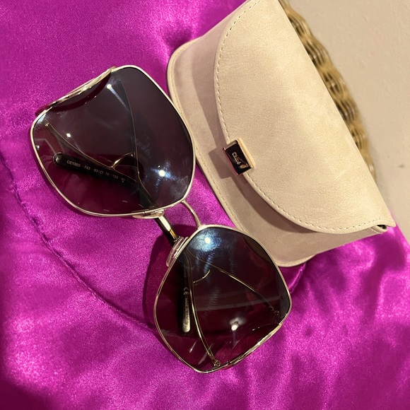 Chloe sunglasses 🕶 - Picture 2 of 6